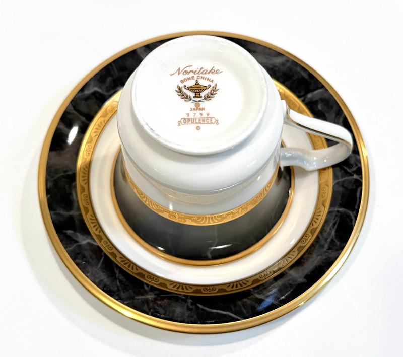NORITAKE OPULENCE 22cmプレート2枚　③　レストラン Noritake Opulence China, Black Marble Border, Gold Encrusted Band