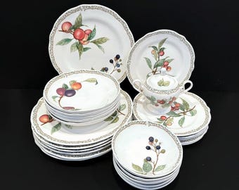 Pair of Noritake 
