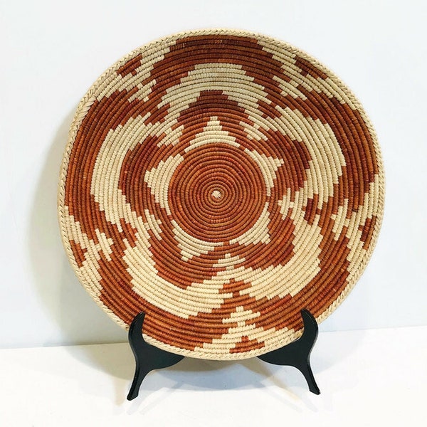 Pretty Round Vintage Woven Coil Shallow Basket, Two Tone - Beige and Warm Brown,  Natural Materials, 5 Pointed Star Pattern