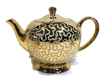 Vintage Sadler Teapot, Shiny Gold with Wavy Cream Lines, Cream Interiors, Pattern 1607