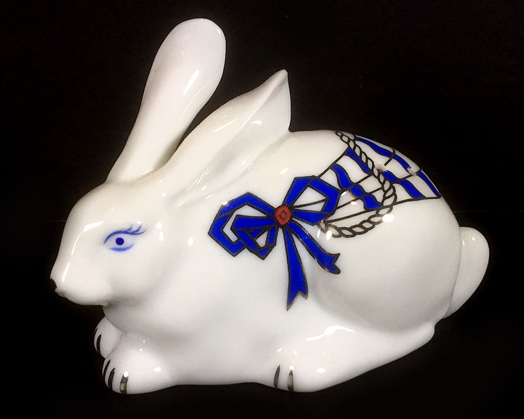 Vintage Elizabeth Arden White Rabbit Sachet, Pomander, Potpourri Holder ...