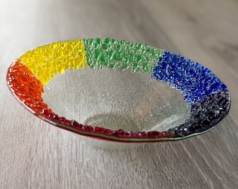 Ciotola Haroset in vetro fuso LGBTQ, ciotola arcobaleno, ciotola dell'orgoglio, regalo lesbico, regalo gay, regalo di nozze ebraico, ciotola Charoseth di YafitGlass