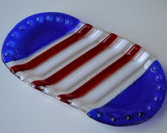 4th of July small oval glass fused plate by YafitGlass