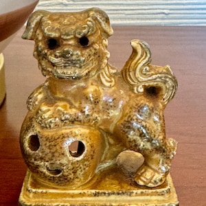 Vintage Japanese Satsuma Kutani Foo Dog