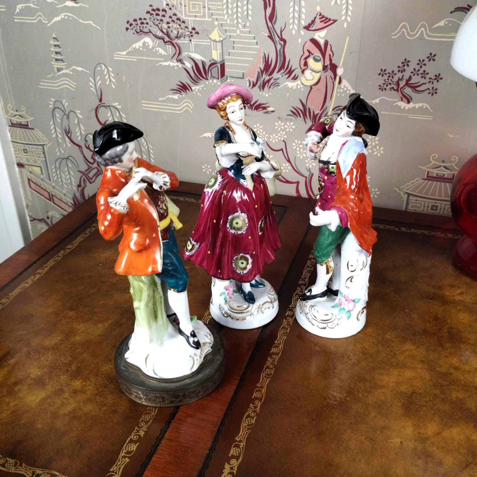 Dancing Couple Porcelain Figurine - Etsy