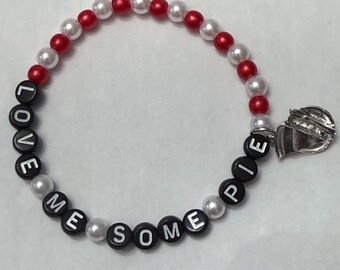 Friendship Bracelet / supernatural / Love Me Some Pie / Dean Winchester