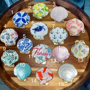 scallop jewelry dish/trinket dish/ring dish/necklace holder/bridesmaid gift/earring dish/handmade craft/decoupage/gift for her/costal décor