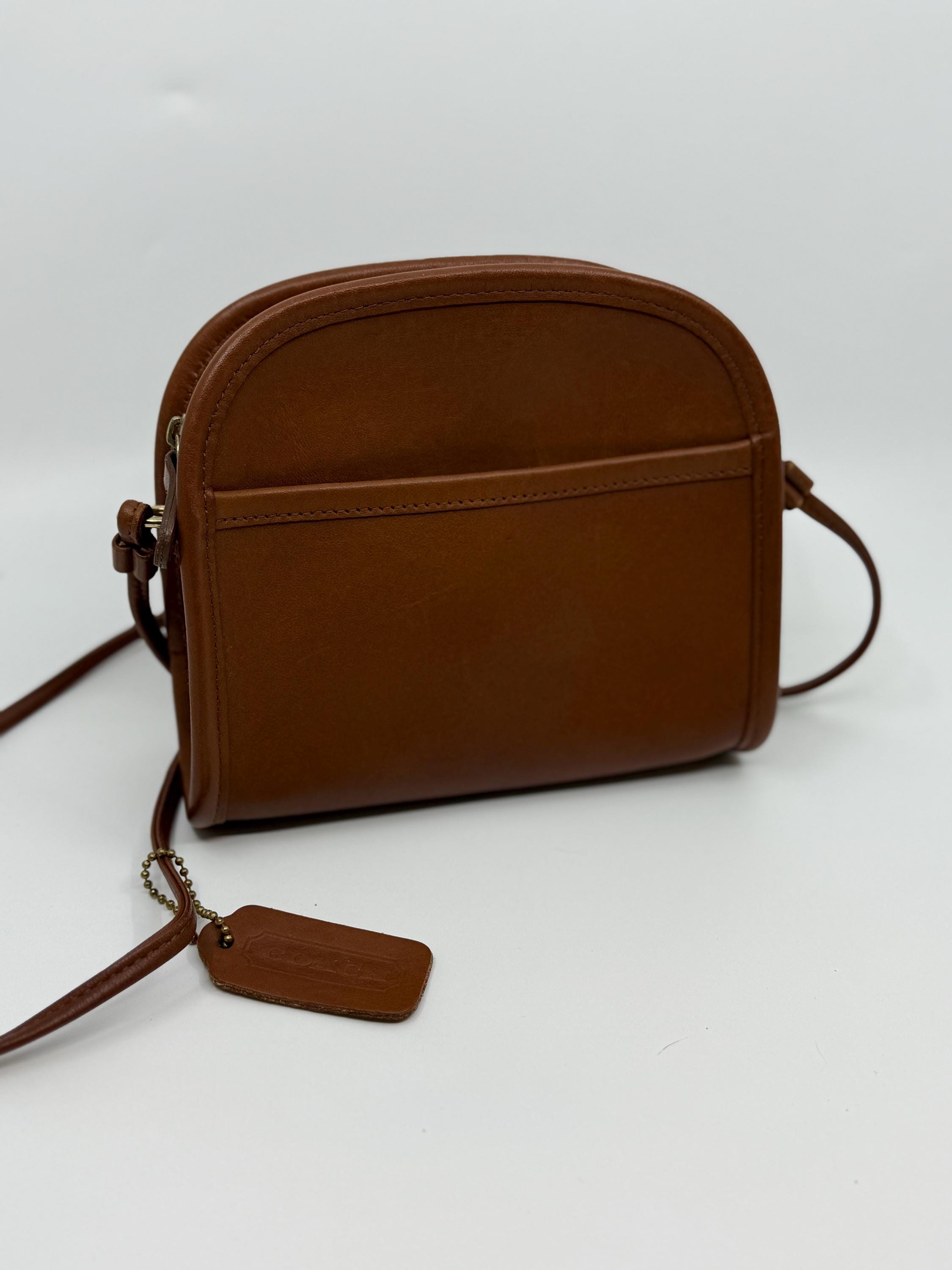 バッグ Vintage Coach Abbie Zip Shoulder Bag s-l400.jpg