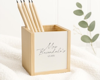 Personalised Pen Pot | Wooden Effect MDF Desk Tidy with Custom Text | Teacher Gift | Pencil Holder | End of Term Present | Leavers Gift