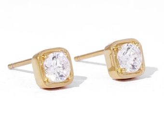 Minimalist Gold Stud Earrings, Dainty CZ Diamond Earrings, Everyday Tiny Gold Earrings for Women, Simple Elegant Jewelry Gift