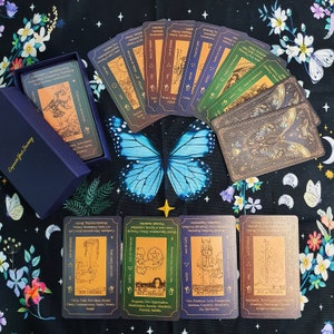 Jeu de tarot papillon spirituel avec mots-clés autocollants de tarot pour journal de tarot - 78 cartes | Cartes de tarot Rider-Waite parfaites pour les débutants
