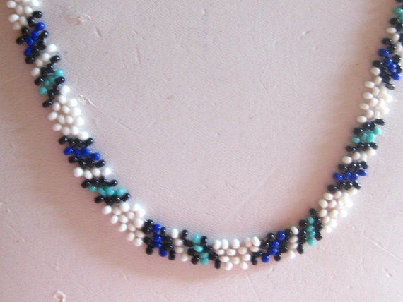 Necklace Southwestern Seed Bead Handmade Vintage … - image 6