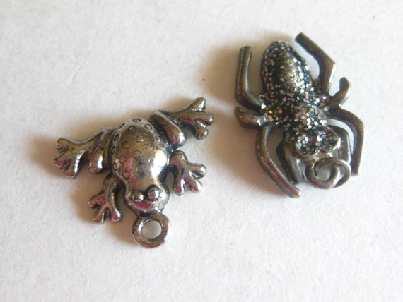 Mini Pendant Charm Lot (2) Frog Bug Metal Jeweled… - image 1
