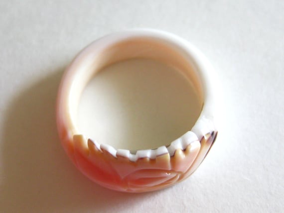 Carved seashell best sale ring