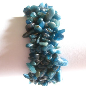 Blue Turquoise Bracelet Gemstone Chips Nugget Stretch Multi Strand Vintage