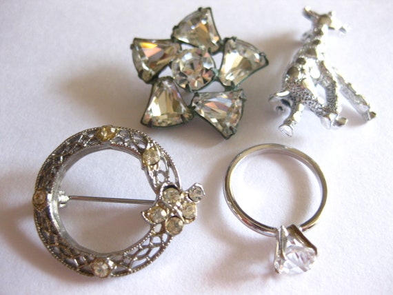 Jewelry Lot (4) Brooch Ring Pendant Silver Vintage - image 1