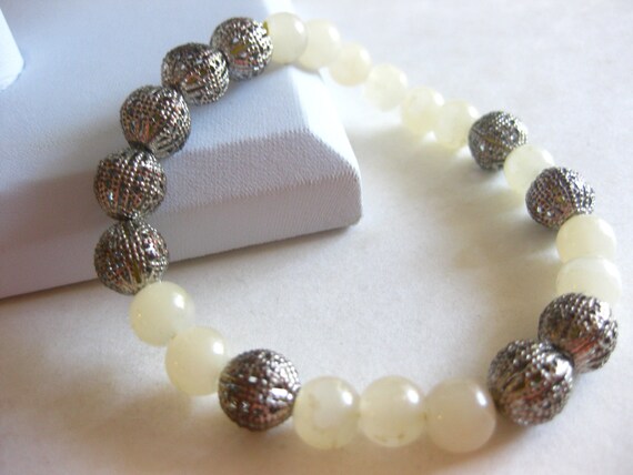 Moonstone Silver Filigree Beaded Bracelet Elastic… - image 4