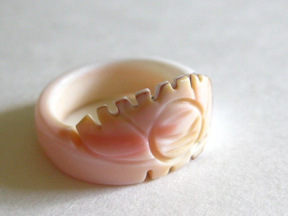 Carved seashell best sale ring