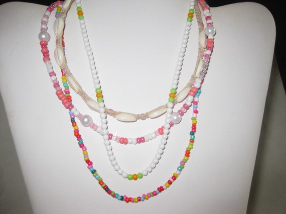 Necklace Lot (4) Teen Girl's Pink Pearl Shell Han… - image 3