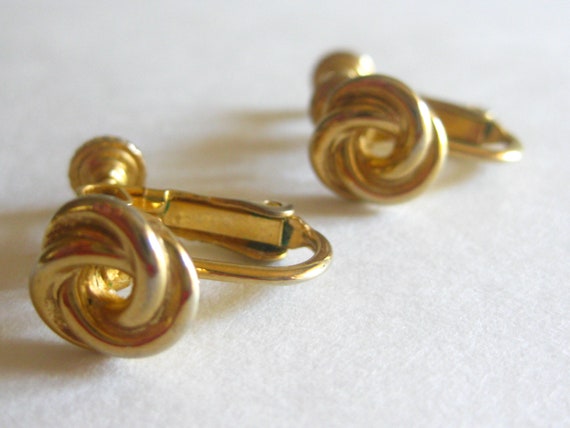 Goldette Screw Back Clip Earrings Gold Swirl Twis… - image 3