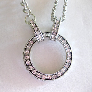 Necklace Circle Pendant Crystals Silver Chain Link Vintage