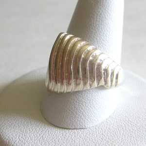 Dome Ring Silver 925 Ribbed Size 9.5 Vintage