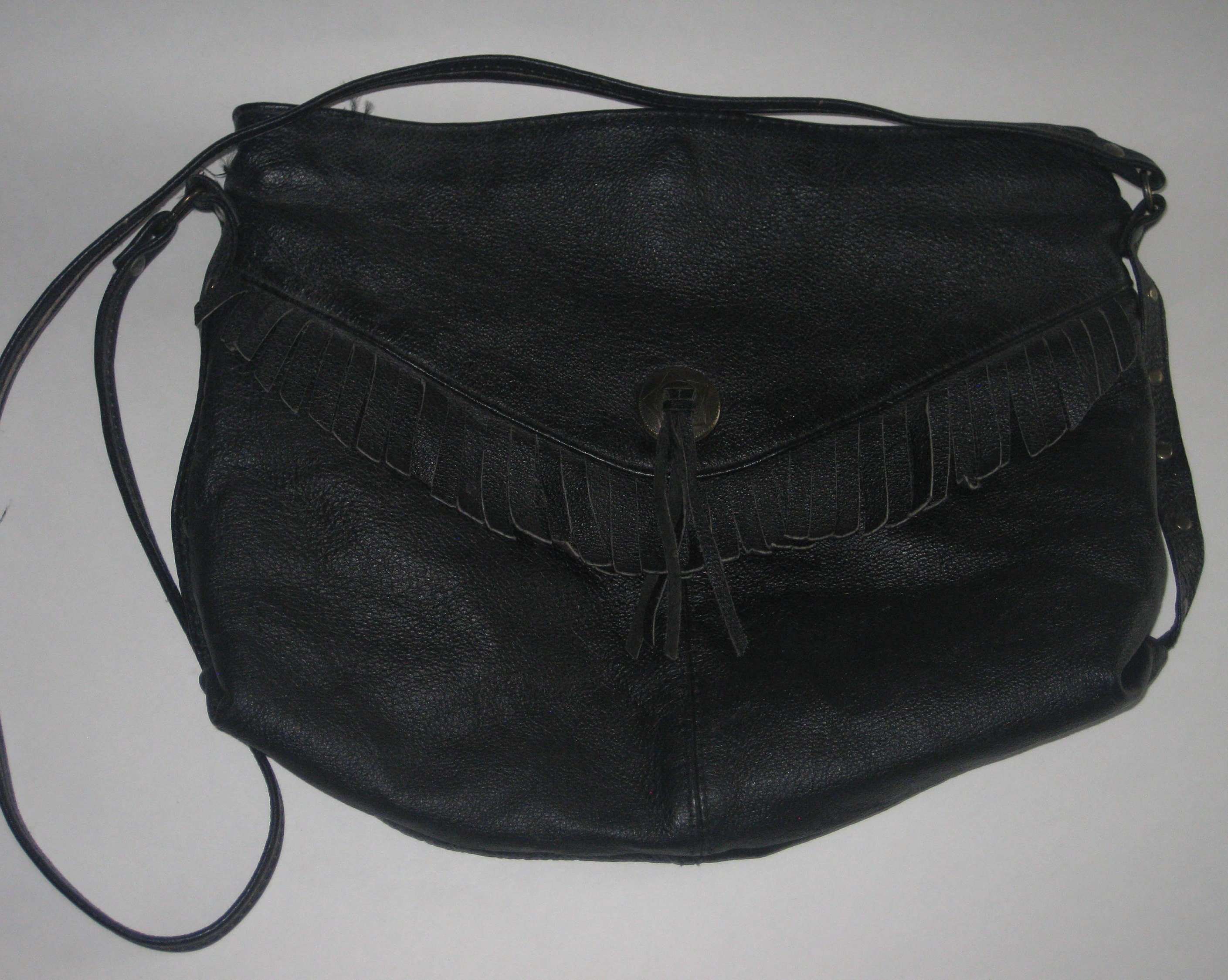 black shoulder purse