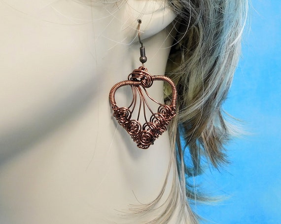 Woven Copper Wire Heart Earrings, Romantic Jewelry for 7th Anniversary Gift for Wife, Heart Dangle Earrings Artistic Present for Women