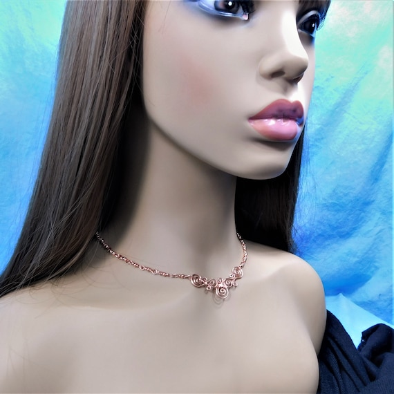 Sculpted Wire Scroll Work Necklace in Bright Copper / Rose Gold 7th Anniversary Gift for Wife or Girlfriend, Unique Artisan Jewelry for Her