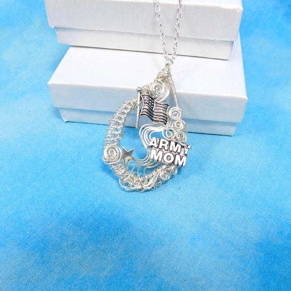 Army Mom Necklace Gift for Military Mother, Jewelry Mother's Day Present for Soldier's Mom, Unique Wire Wrapped Pendant for Army Women
