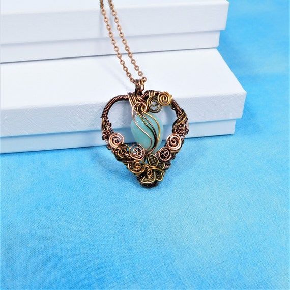 Woven Copper Wire Heart and Butterfly Jade Pendant Sympathy Gift Necklace, Memorial Jewelry for Bereavement Present, Gemstone Necklace Gift