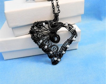 Artistic Woven Wire Black Heart Necklace, Wire Wrapped Black Heart Pendant, Wearable Art Jewelry Anniversary Present for Wife or Girlfriend