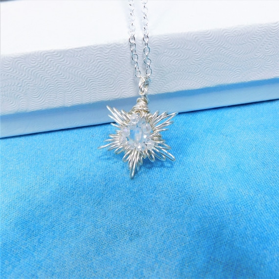 Sculpted Wire Flower Necklace, Artistic Star Jewelry, Simple Wearable Art Pendant, One of a Kind Artistic Snowflake Necklace