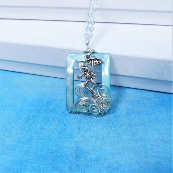 Unique Wire Wrapped Frog Necklace, Artisan Crafted Amphibian Pendant Animal Lover Jewelry, Artistic One of a Kind Whimsical Wearable Art