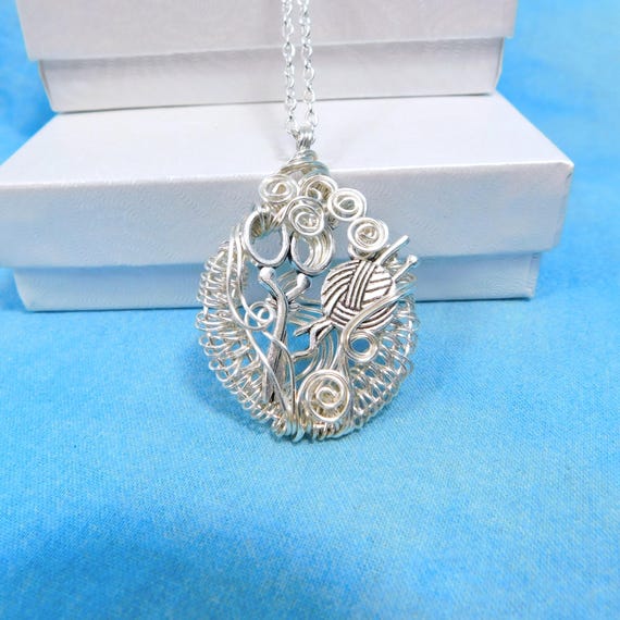 Wire Art knitting necklace for Women Who Knit, Yarn and Scissors Pendant Birthday Present for Knitting Wife, Girlfriend, or Best friend Gift