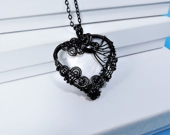 アクセサリー DEPT VTOPIA GIVEN HEART NECKLACE / black Woven and Sculpted Black Wire Heart Pendant, Artisan Crafted