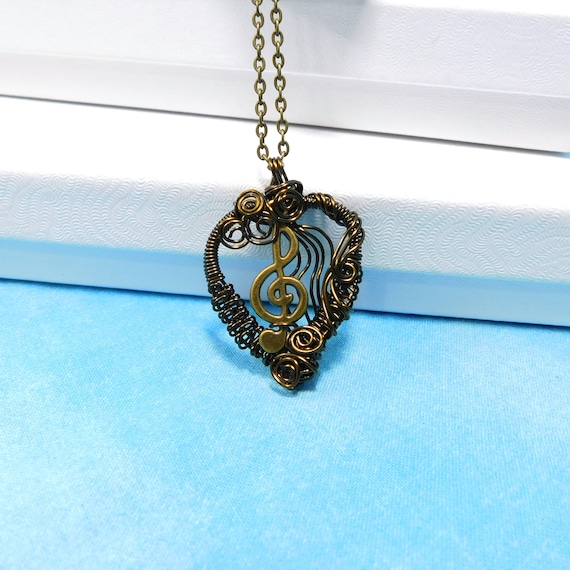 Woven Wire Heart Treble Clef Necklace Musical Theme Pendant Present for Musician, Artistic Music Lover Gift, Wearable Art Music Jewelry