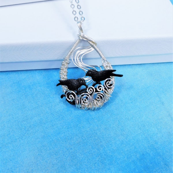 Wire Wrapped Bird Nest Necklace, Black bird Pendant for Pregnancy Announcement Gift Jewelry, Present for Mom, Grandma or Mother in Law