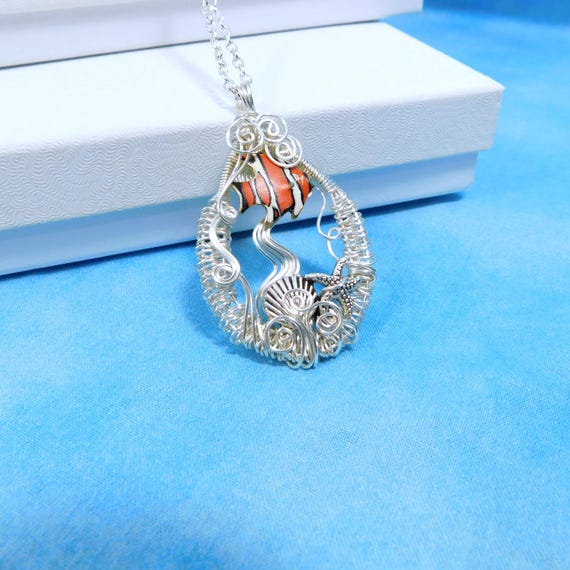 Swimming Clownfish Necklace, Fun Beach Jewelry, Whimsical Clownfish Pendant, Ocean Theme Wearable Art, Seaside Vacation Jewelry Gift