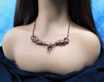 Künstlerische Kupferdraht gewickelte Bib Halskette, Handwerker gefertigt Statement Stück, skulptierte tragbare Kunst Schmuck Geschenk für Frauen