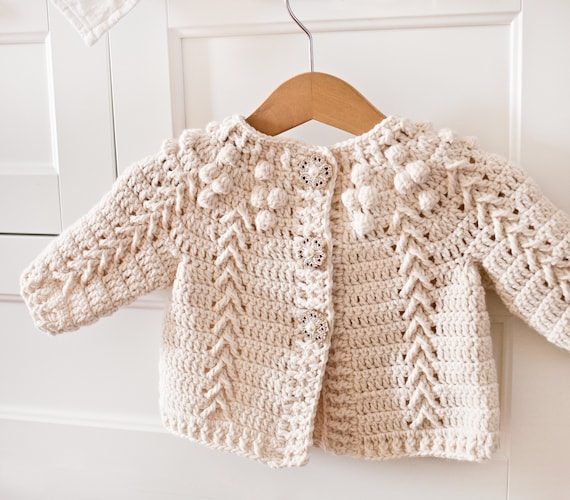 Jellyfish Cardigan // Crochet Pattern // Cottagecore Frilly