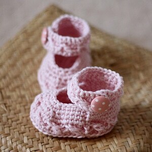 Crochet PATTERN Polka Dot Baby Mary Janes English only image 5