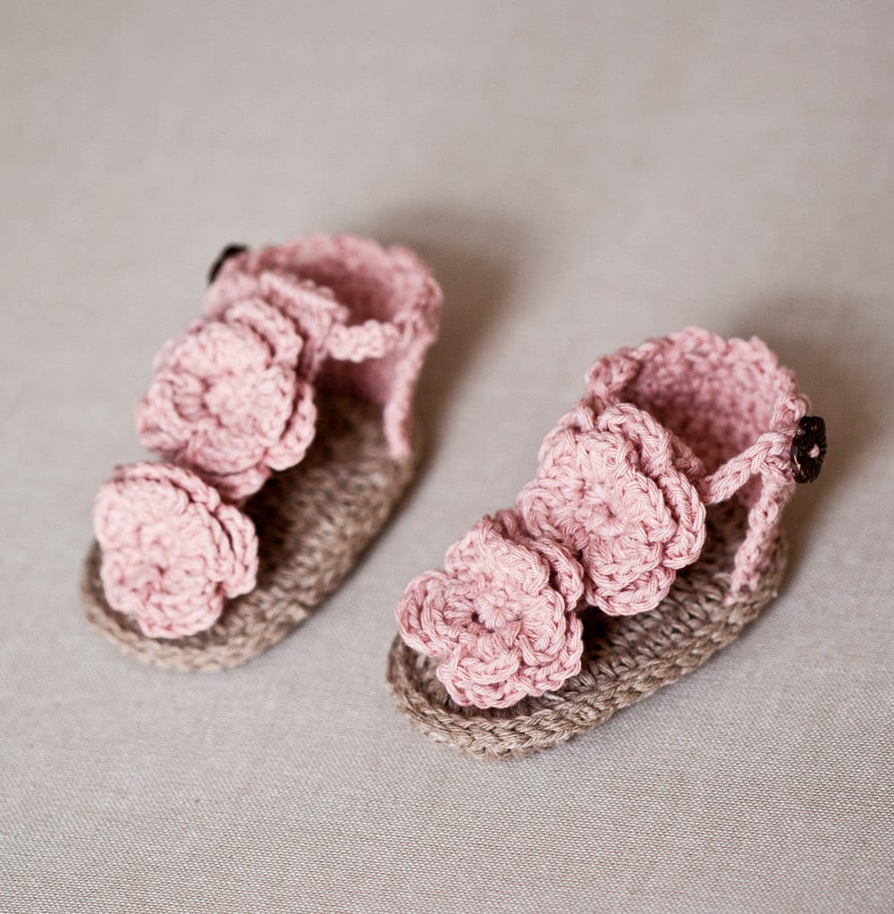 Crochet PATTERN - Flowery Flip Flops (English only)