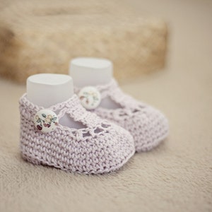 Crochet PATTERN Charlotte Booties English only image 2