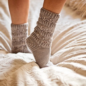 Crochet PATTERN for socks Pearl Socks English only image 1