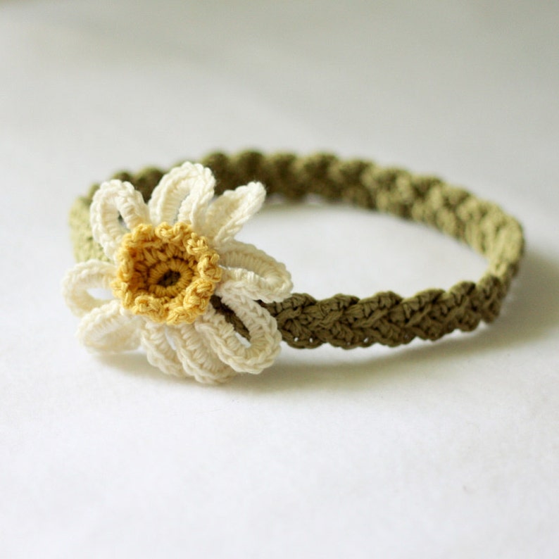 Crochet PATTERN Daisy Braided Headband sizes baby to adult English only image 1