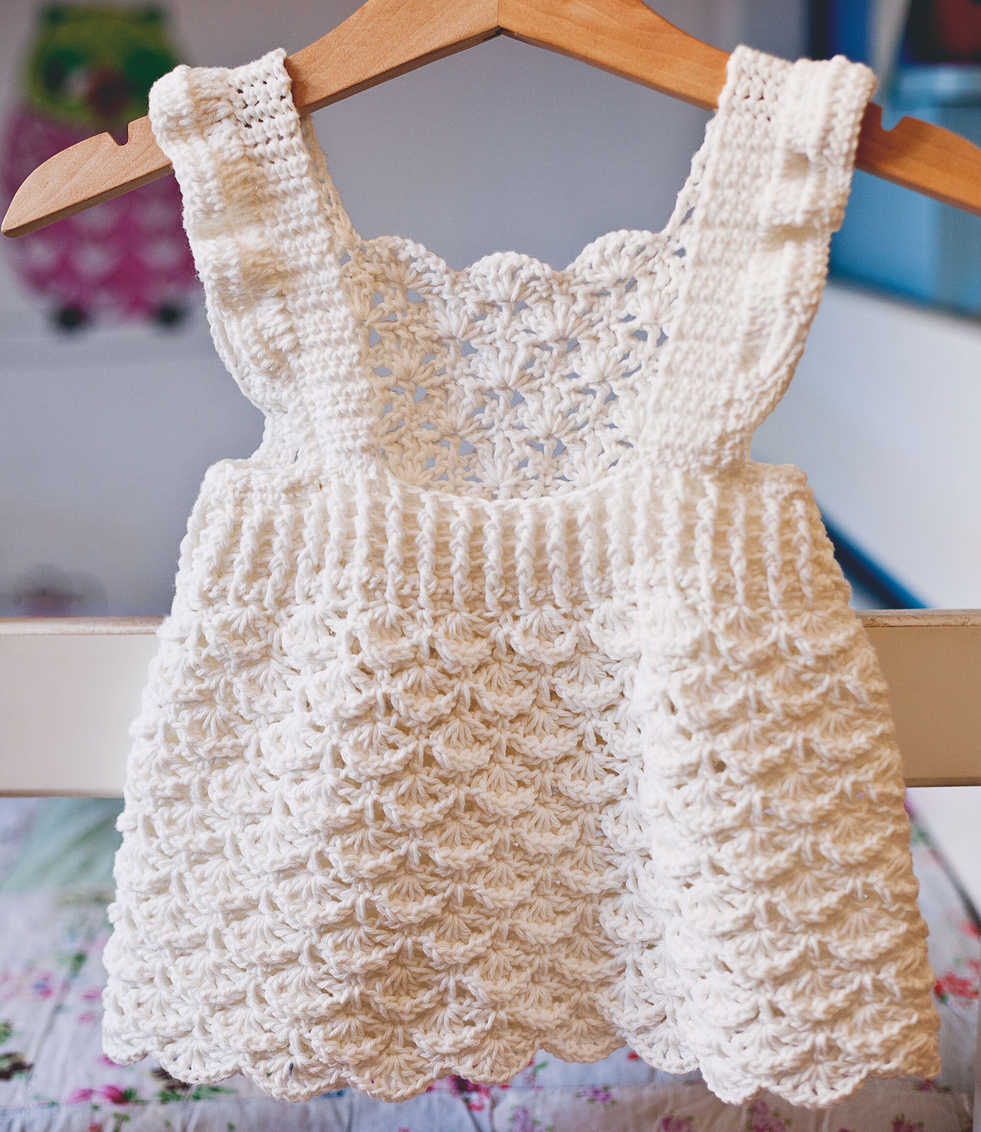 モンチッチ Love Tee Dress 女の子 Amazon.com: Monchhichi Girl Tee Love Dress Plush Doll