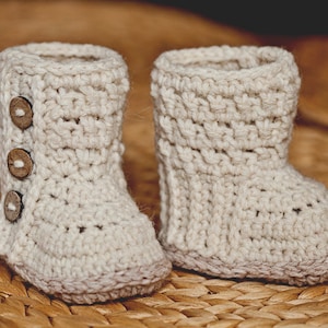 Baby Booties Crochet PATTERN Polar Buttoned Boots English only image 3