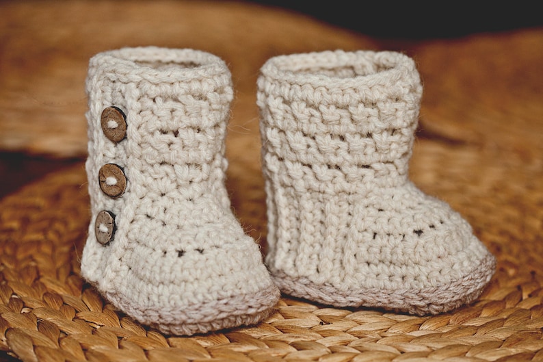 Baby Booties Crochet PATTERN Polar Buttoned Boots English only image 3