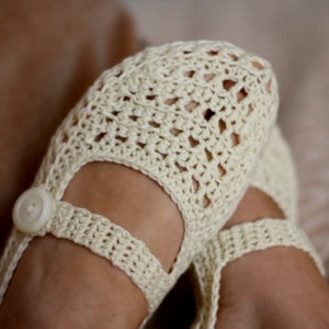 Crochet PATTERN Ladies Milky Slippers English only image 4